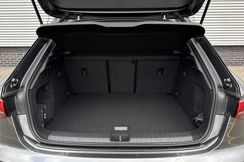 Audi S3 2.0 TFSI Black Edition Sportback S Tronic quattro Euro 6 (s/s) 5dr Thumbnail #7