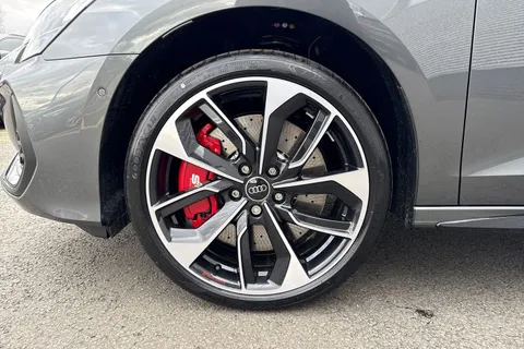 Audi S3 2.0 TFSI Black Edition Sportback S Tronic quattro Euro 6 (s/s) 5dr Thumbnail #11