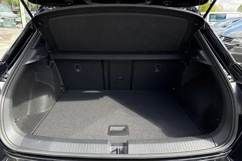 Volkswagen T-Roc 1.5 TSI R-Line DSG Euro 6 (s/s) 5dr Thumbnail #7