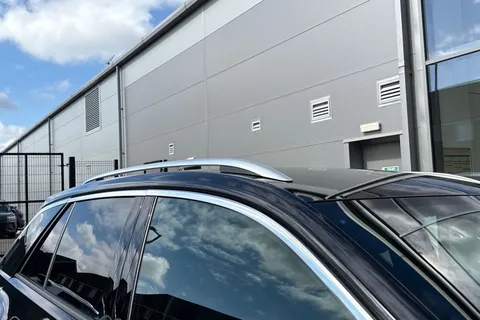 MV75ULC Volkswagen T-Roc 1.5 TSI R-Line 5dr DSG **19' MISANO ALLOYS, REAR CAM** Thumbnail #28