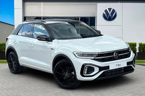  Volkswagen T-Roc 1.5 TSI Black Edition DSG Euro 6 (s/s) 5dr Thumbnail #2