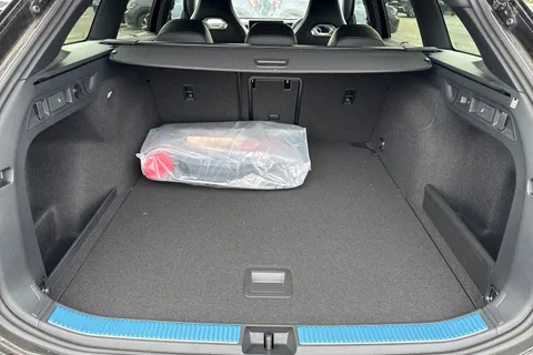  Volkswagen Passat 1.5 eTSI MHEV R-Line DSG Euro 6 (s/s) 5dr Thumbnail #7