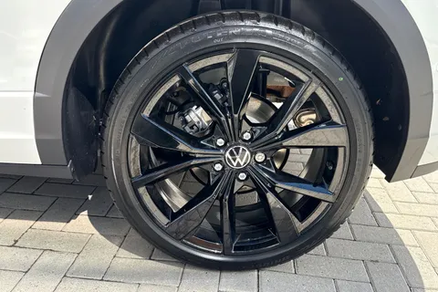  Volkswagen T-Roc 1.5 TSI Black Edition DSG Euro 6 (s/s) 5dr Thumbnail #10