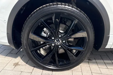  Volkswagen T-Roc 1.5 TSI Black Edition DSG Euro 6 (s/s) 5dr Thumbnail #11