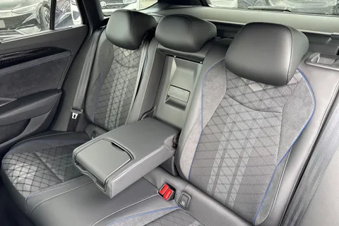  Volkswagen Passat 1.5 eTSI MHEV R-Line DSG Euro 6 (s/s) 5dr Thumbnail #19