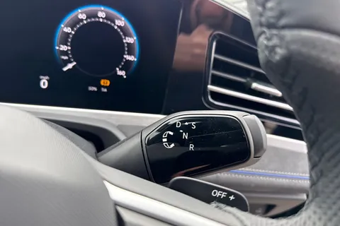  Volkswagen Passat 1.5 eTSI MHEV R-Line DSG Euro 6 (s/s) 5dr Thumbnail #23