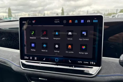  Volkswagen Passat 1.5 eTSI MHEV R-Line DSG Euro 6 (s/s) 5dr Thumbnail #40