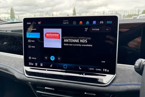  Volkswagen Passat 1.5 eTSI MHEV R-Line DSG Euro 6 (s/s) 5dr Thumbnail #43