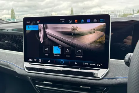  Volkswagen Passat 1.5 eTSI MHEV R-Line DSG Euro 6 (s/s) 5dr Thumbnail #51