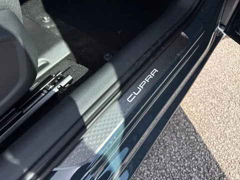 CUPRA Leon 1.5 eTSI EVO V3 DSG Euro 6 (s/s) 5dr Thumbnail #34