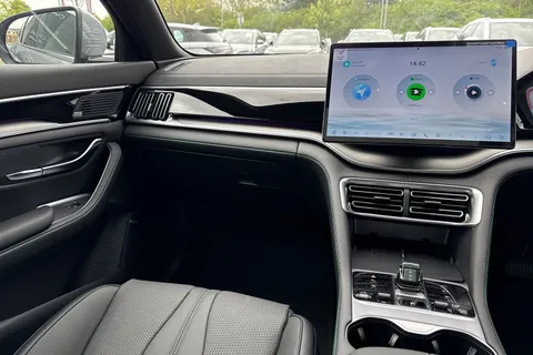  BYD Seal U 1.5 DM-i 18.3kWh Design CVT Auto AWD Euro 6 (s/s) 5dr Thumbnail #15