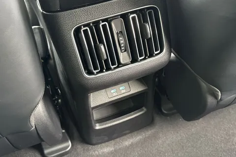  BYD Seal U 1.5 DM-i 18.3kWh Design CVT Auto AWD Euro 6 (s/s) 5dr Thumbnail #60