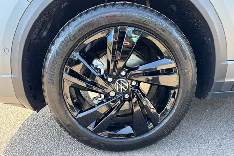  Volkswagen T-Roc 1.5 TSI Black Edition DSG Euro 6 (s/s) 5dr Thumbnail #11