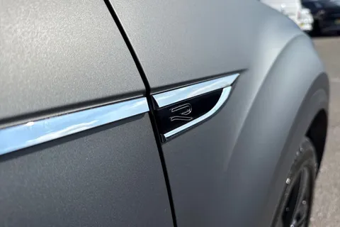  Volkswagen T-Roc 1.5 TSI Black Edition DSG Euro 6 (s/s) 5dr Thumbnail #27