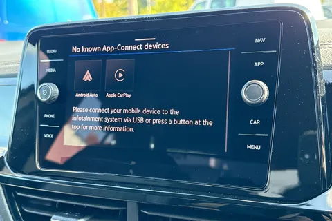  Volkswagen T-Roc 1.5 TSI Black Edition DSG Euro 6 (s/s) 5dr Thumbnail #50