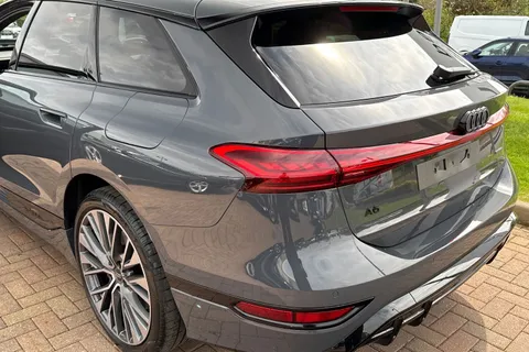  Audi A6 E-Tron Avant 100kWh Edition 1 Auto quattro 5dr Thumbnail #8