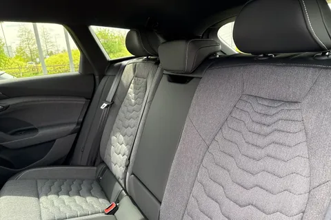  Audi A6 E-Tron Avant 100kWh Edition 1 Auto quattro 5dr Thumbnail #19