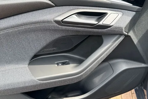  Audi A6 E-Tron Avant 100kWh Edition 1 Auto quattro 5dr Thumbnail #53