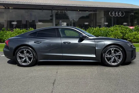 LL73AKU Audi e-tron GT 93.4kWh Auto quattro 4dr Thumbnail #4