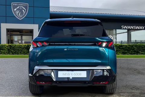 4 of 67 for PEUGEOT E-5008 73kWh GT Auto 5dr
