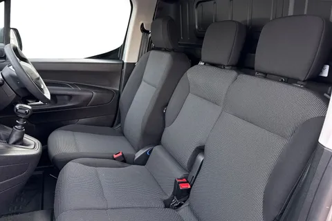 10 of 45 for PEUGEOT Partner 1.5 BlueHDi 1000 Professional Standard Panel Van SWB Euro 6 (s/s) 5dr