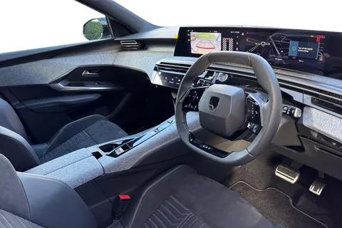 7 of 67 for PEUGEOT E-5008 73kWh GT Auto 5dr