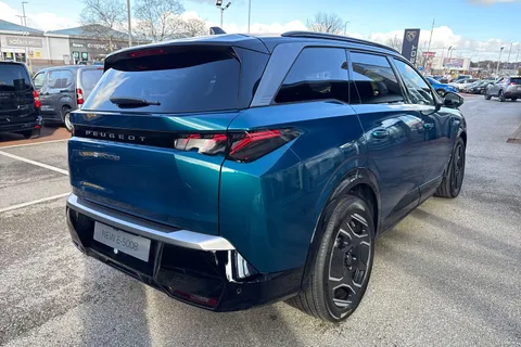 29 of 67 for PEUGEOT E-5008 73kWh GT Auto 5dr