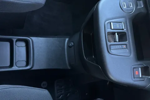 20 of 44 for PEUGEOT E-Partner 52kWh Professional Standard Panel Van Auto SWB 5dr (7.4kW Charger)