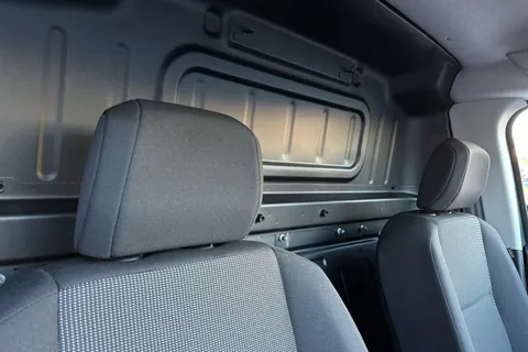 21 of 44 for PEUGEOT E-Partner 52kWh Professional Standard Panel Van Auto SWB 5dr (7.4kW Charger)