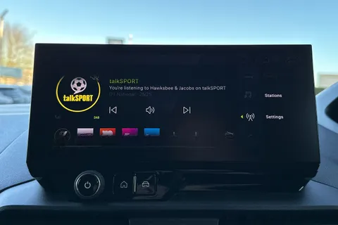 29 of 44 for PEUGEOT E-Partner 52kWh Professional Standard Panel Van Auto SWB 5dr (7.4kW Charger)