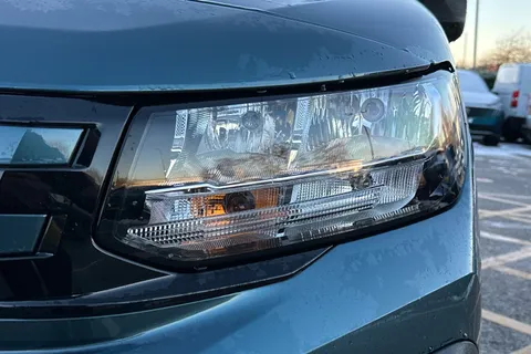 38 of 44 for PEUGEOT E-Partner 52kWh Professional Standard Panel Van Auto SWB 5dr (7.4kW Charger)