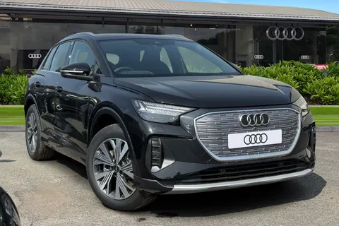  Audi Q4 e-tron 45 Sport Auto quattro 5dr 82kWh Thumbnail #2