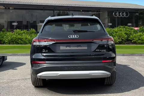  Audi Q4 e-tron 45 Sport Auto quattro 5dr 82kWh Thumbnail #5