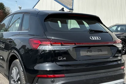  Audi Q4 e-tron 45 Sport Auto quattro 5dr 82kWh Thumbnail #8