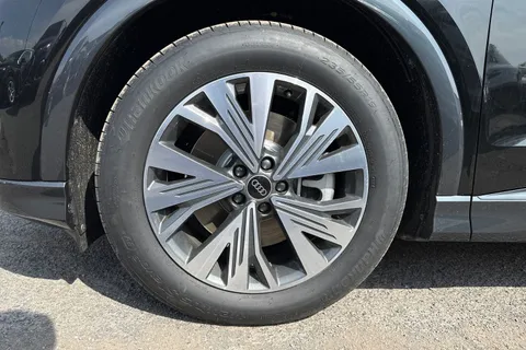  Audi Q4 e-tron 45 Sport Auto quattro 5dr 82kWh Thumbnail #11
