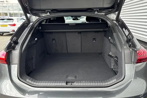 DL74PYT Audi S6 E-Tron Avant 100kWh Launch Edition Auto quattro 5dr Thumbnail #10