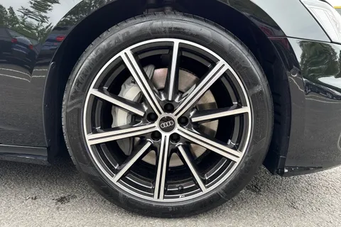  Audi A6 Saloon 2.0 TFSIe 50 Black Edition S Tronic quattro Euro 6 (s/s) 4dr 14.1kWh Thumbnail #7