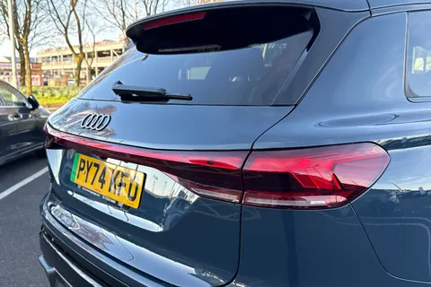 PY74KFO Audi Q6 E-Tron Q6 SUV S line e-tron performance   kW Thumbnail #8