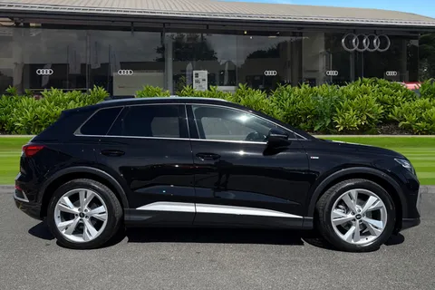  Audi Q4 e-tron 35 S line Auto 5dr 55kWh Thumbnail #4