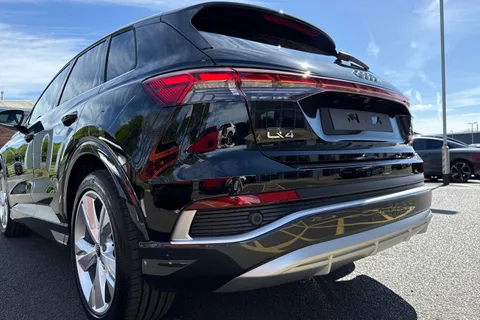  Audi Q4 e-tron 35 S line Auto 5dr 55kWh Thumbnail #8