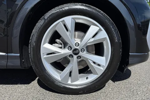  Audi Q4 e-tron 35 S line Auto 5dr 55kWh Thumbnail #10