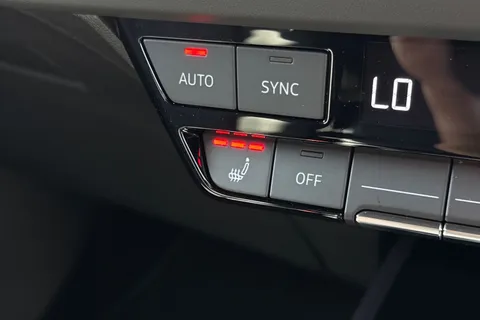  Audi Q4 e-tron 35 S line Auto 5dr 55kWh Thumbnail #29