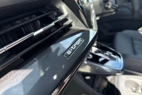  Audi Q4 e-tron 35 S line Auto 5dr 55kWh Thumbnail #42