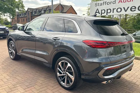 Audi Q5 2.0 TDI S line S Tronic quattro Euro 6 (s/s) 5dr Thumbnail #27