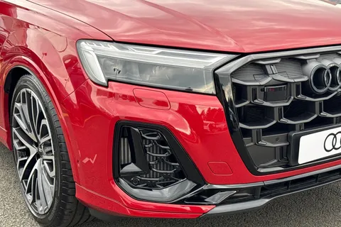 Audi SQ7 4.0 TFSI V8 Black Edition Tiptronic quattro Euro 6 (s/s) 5dr Thumbnail #9