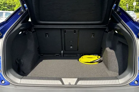 Volkswagen ID.5 Pro 77kWh Match Auto 5dr Thumbnail #7