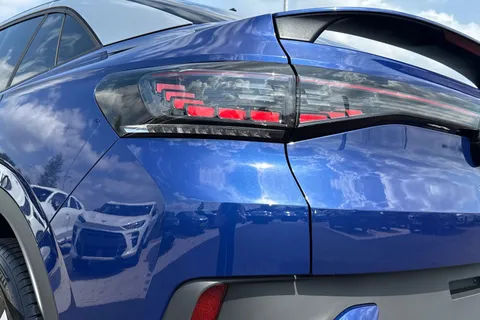 Volkswagen ID.5 Pro 77kWh Match Auto 5dr Thumbnail #8