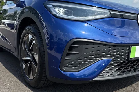 Volkswagen ID.5 Pro 77kWh Match Auto 5dr Thumbnail #9