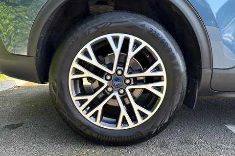 YH22YLJ Ford Kuga 1.5 EcoBlue Titanium Euro 6 (s/s) 5dr Thumbnail #11