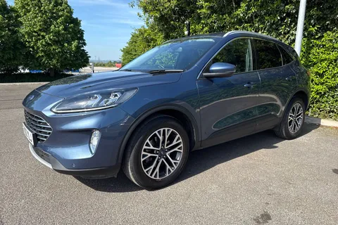 YH22YLJ Ford Kuga 1.5 EcoBlue Titanium Euro 6 (s/s) 5dr Thumbnail #27